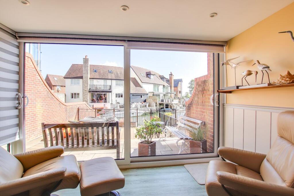 House in Bournemouth, Bournemouth, Christchurch and Poole - More
