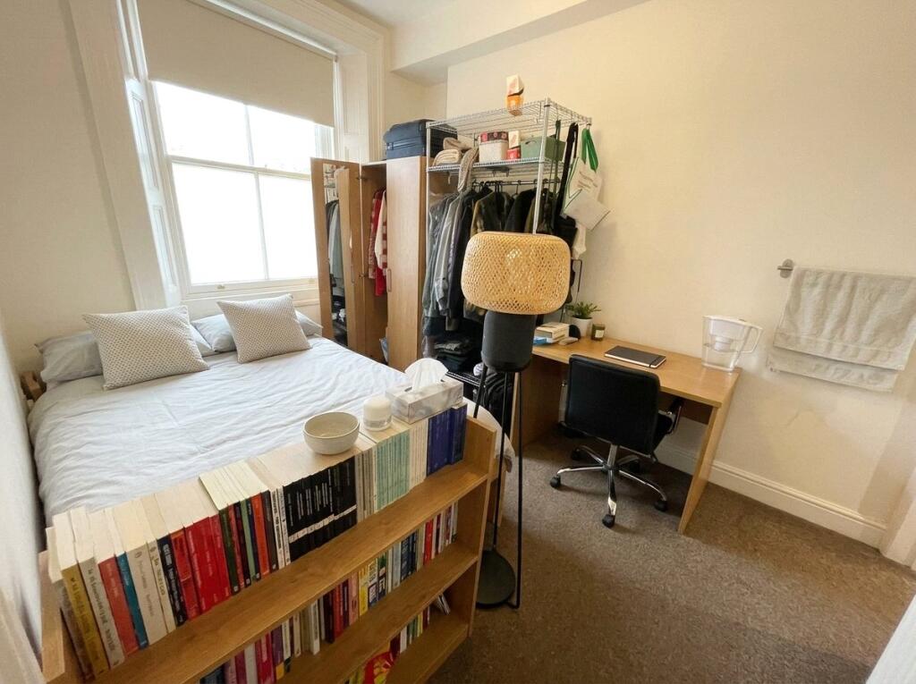 5 bedroom maisonette for rent