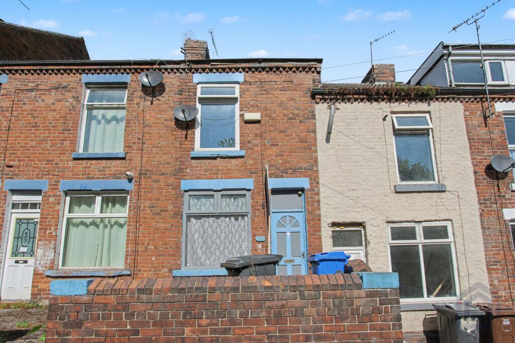 Main image of property: 39 Upwell Hill, Sheffield, S4 8EZ