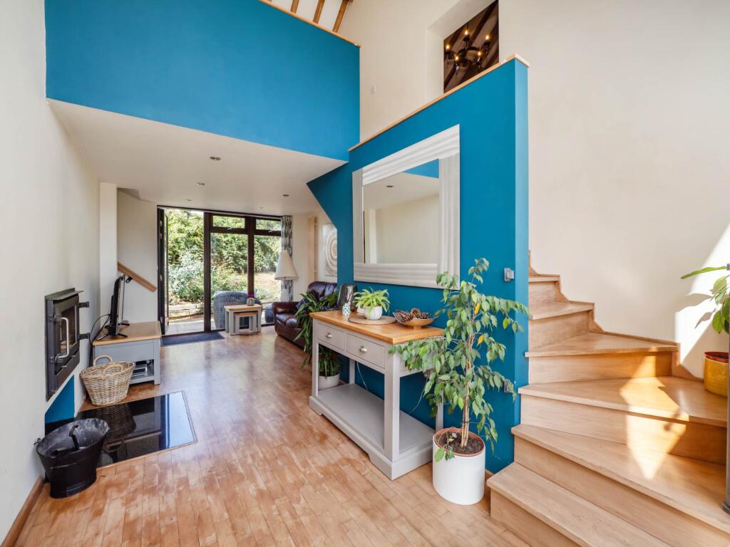 A captivating brick and flint barn conversion with independent annex and a true North Norfolk coastal lifestyle. photo 3