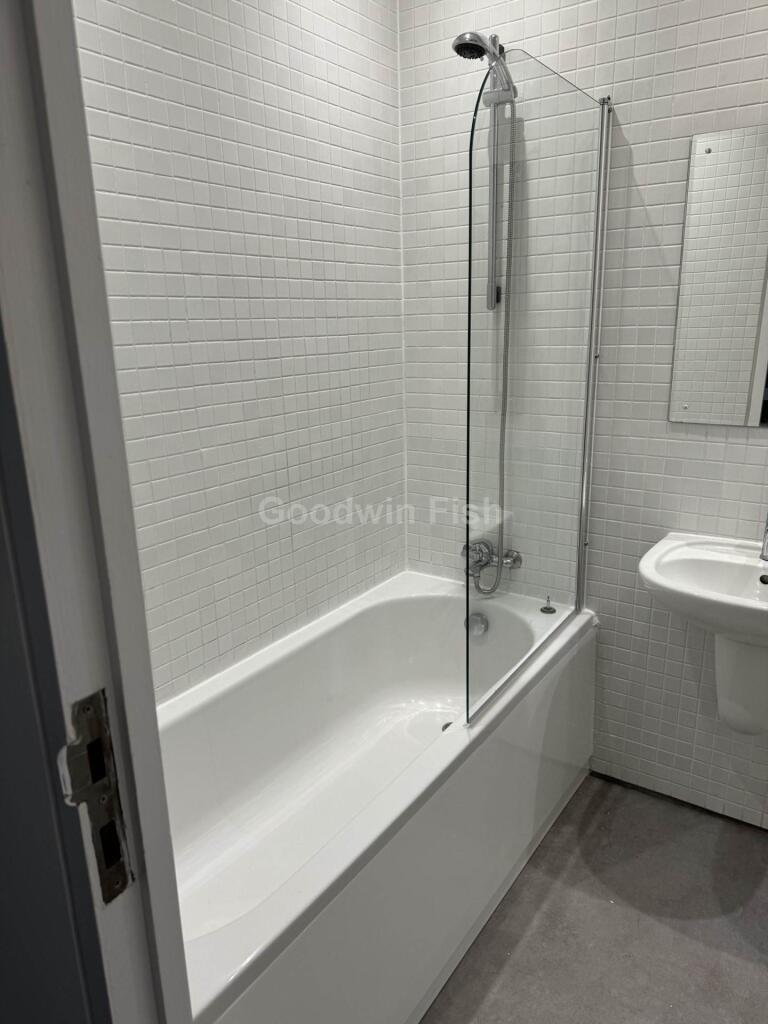 Apartment in Manchester, Greater Manchester - View 5