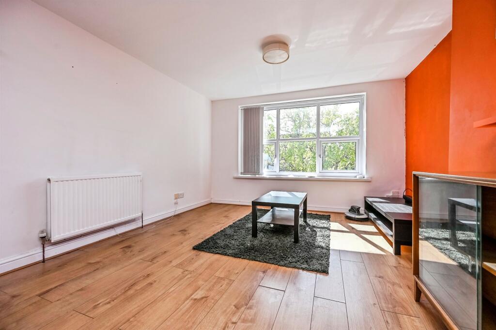 Apartment in Liverpool - View 4