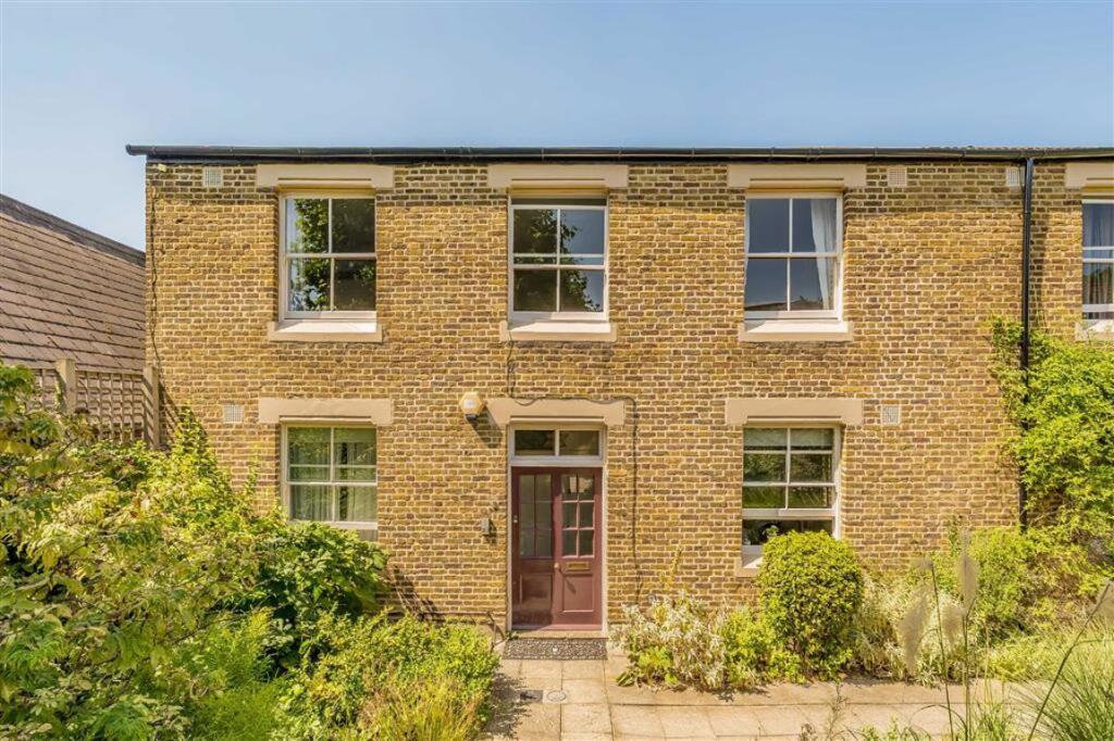 Main image of property: Herschell Mews, Herne Hill