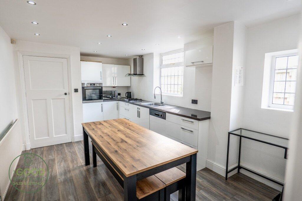 House in Preston - View 4