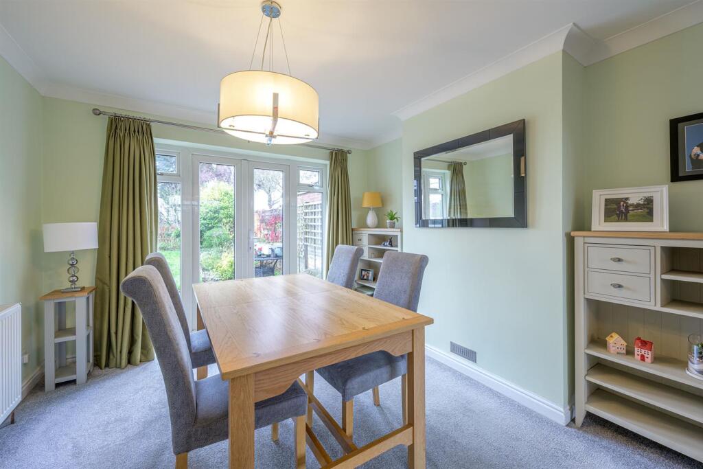 Standhills Road, Kingswinford, DY6 8JR photo 4
