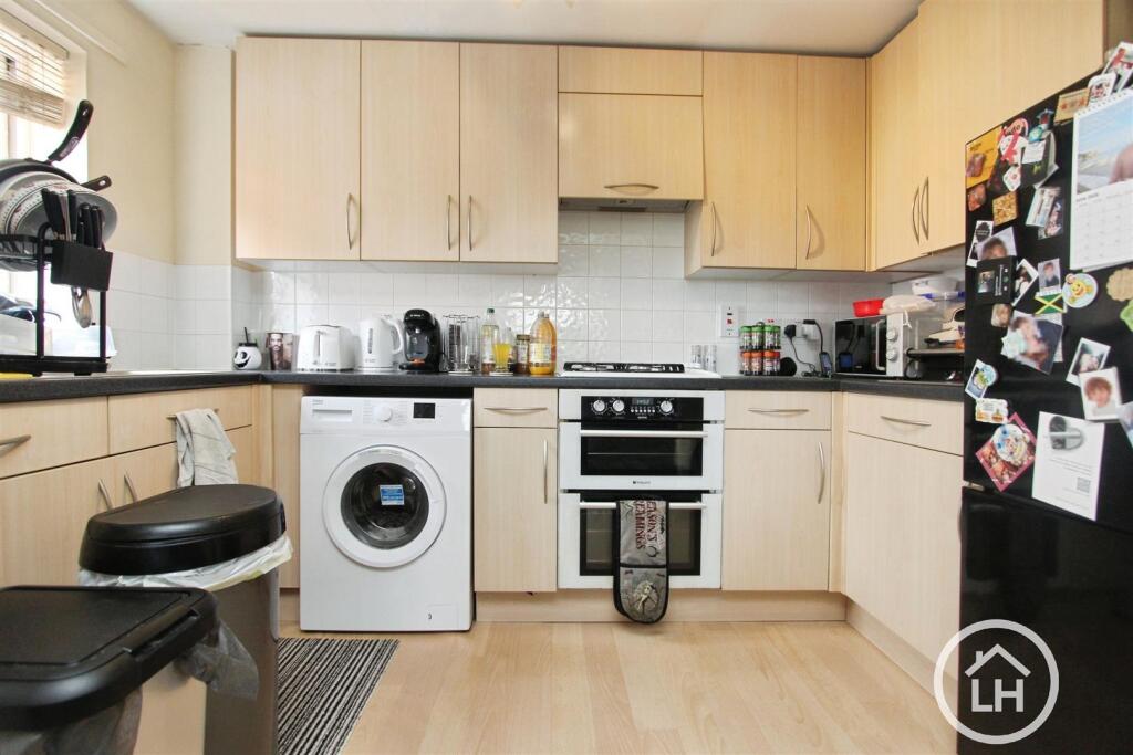 Apartment in Swale, Kent - View 5