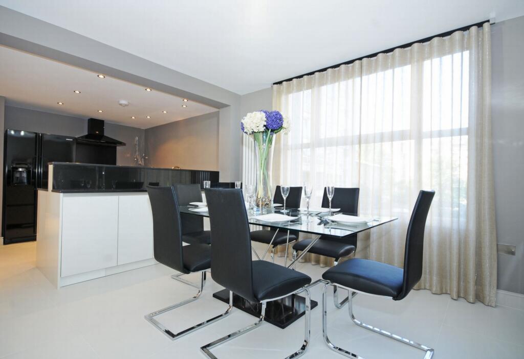 3 bedroom flat for rent