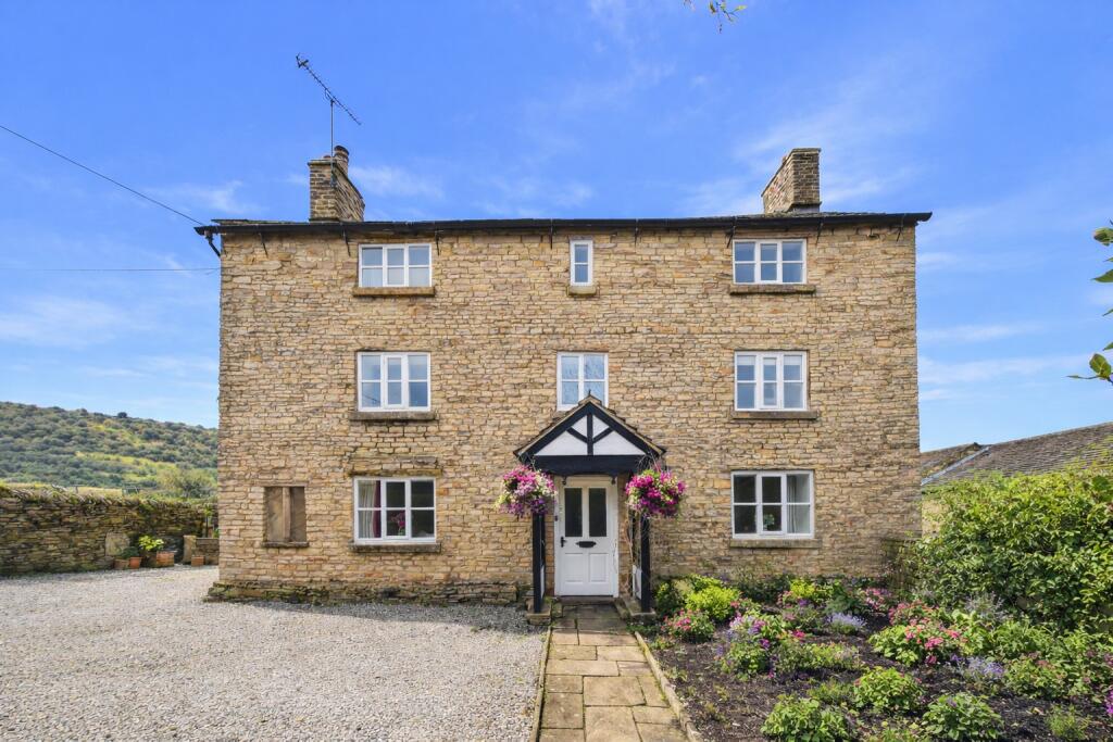 Main image of property: Tower Hill, Rainow, SK10