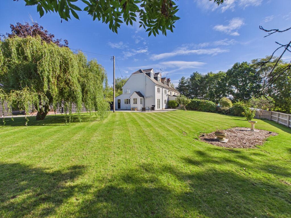 Main image of property: Eckington Road, Birlingham, WR10