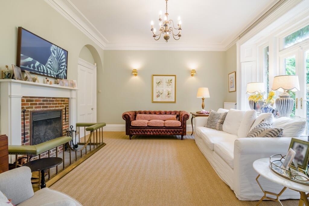 House in Bath - View 2