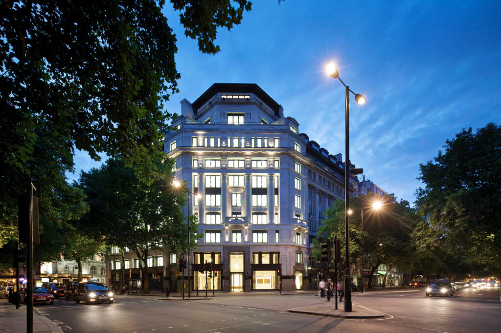 Main image of property: 1 Kingsway, London, WC2B 6AN