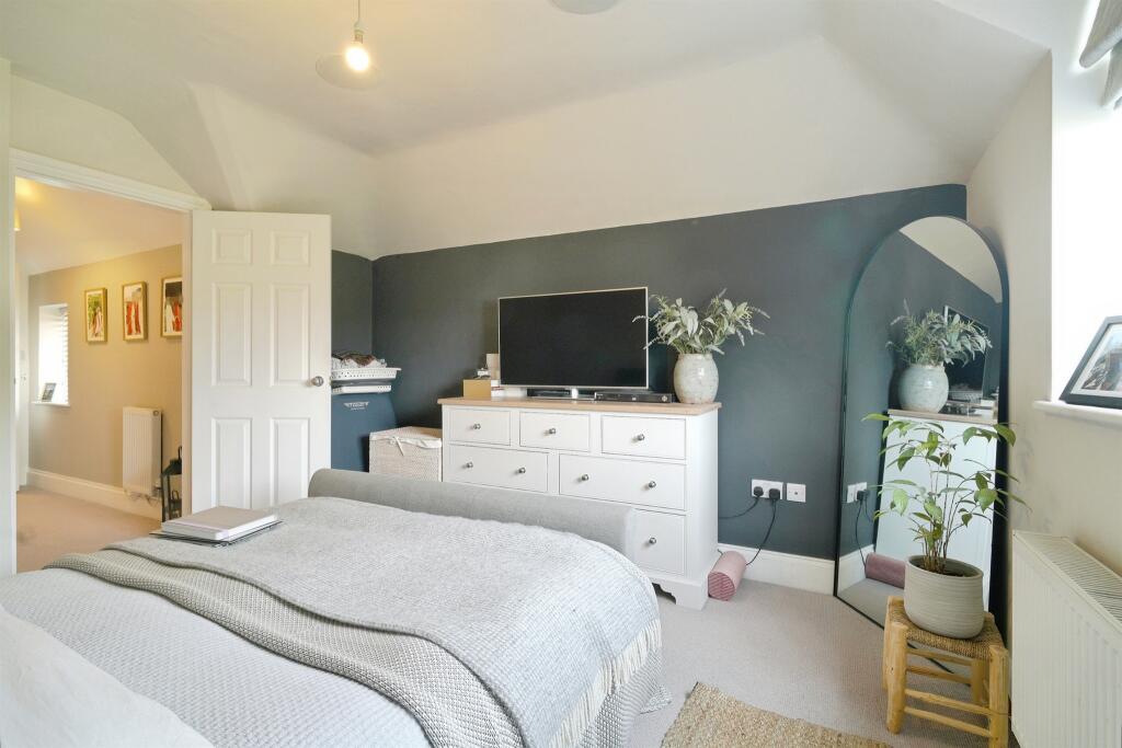 Additional image 4 of Warwick Road, Knowle, Solihull