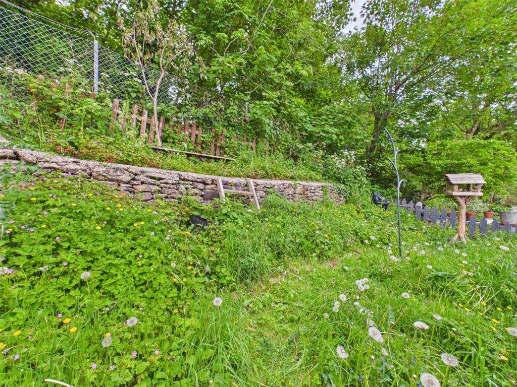 House in Stroud - View 4