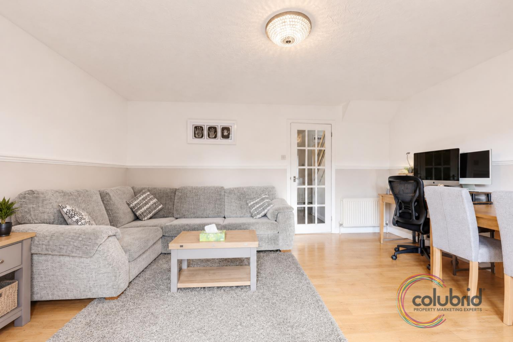 House in Tilbury, Essex - View 3