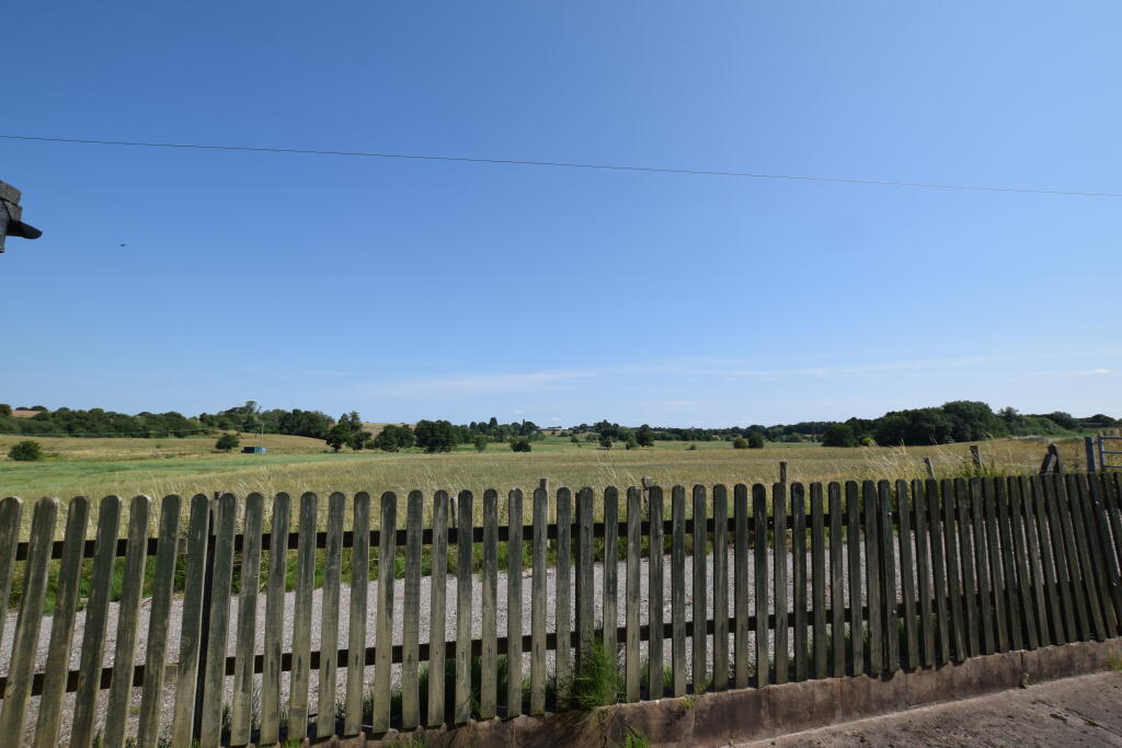 Garden City, Tern Hill, Market Drayton, Shropshire photo 3