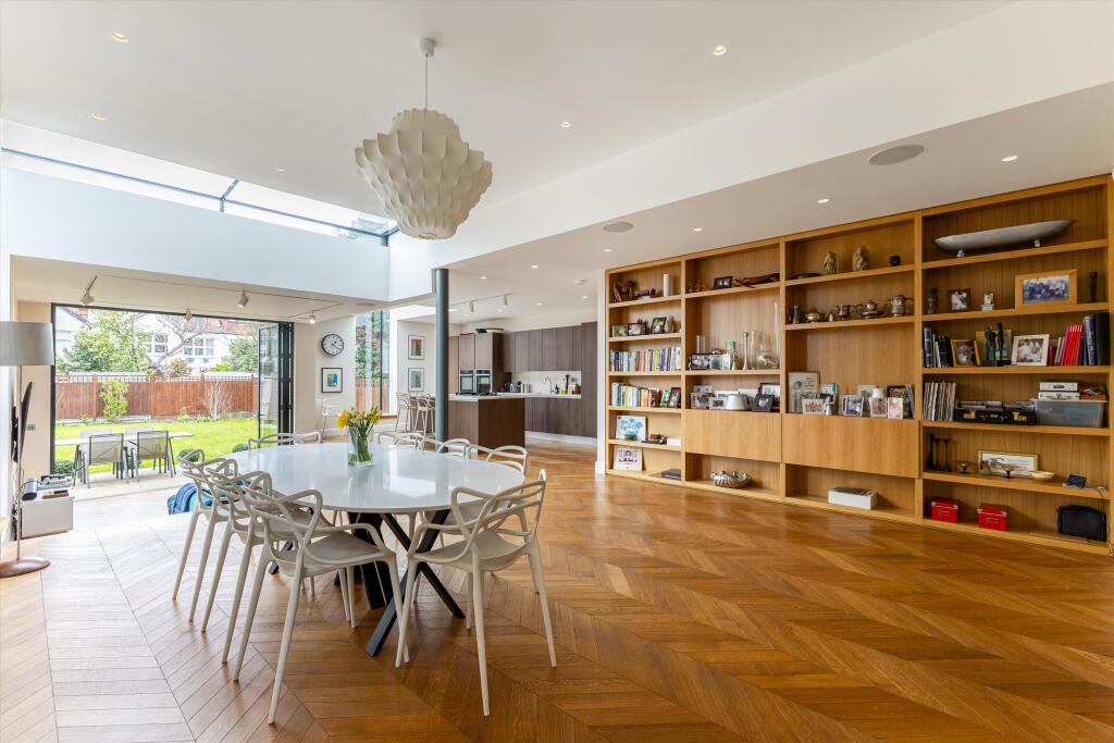 Main image of property: Telford Avenue, London SW2