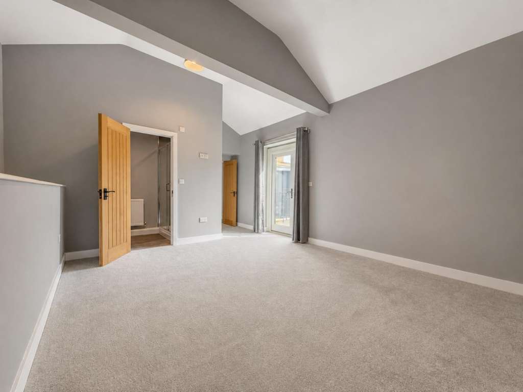 House in Cambridge - View 5