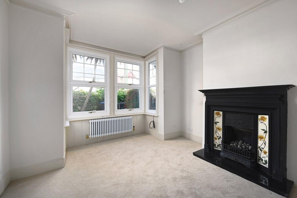 House in Brighton - View 3
