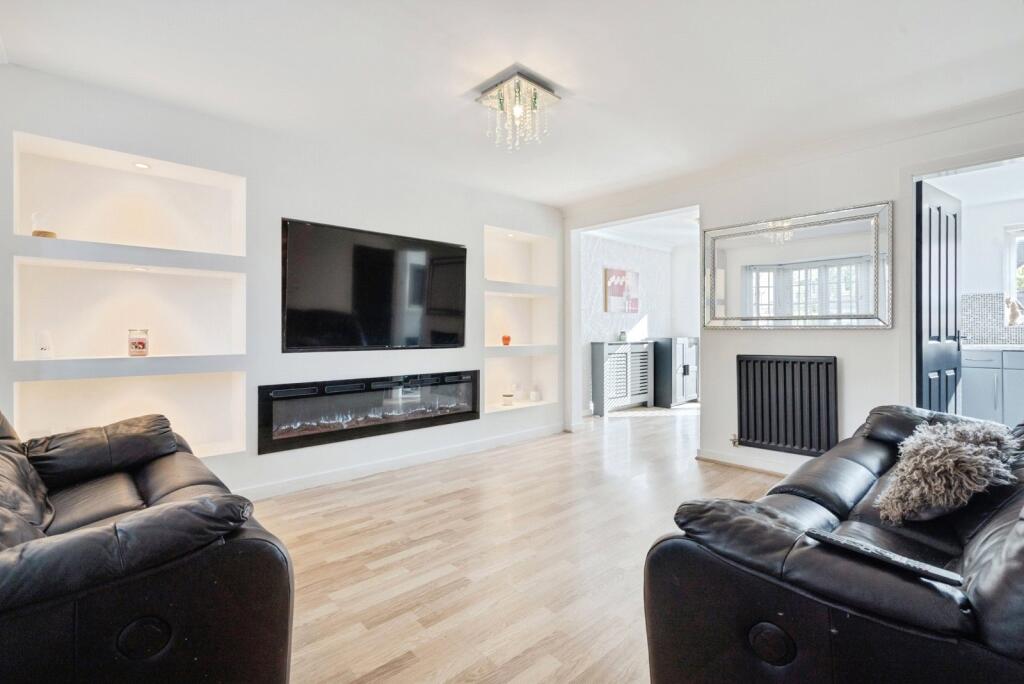 Chatsworth Fold, Ince, Wigan, Greater Manchester, WN3 photo 2