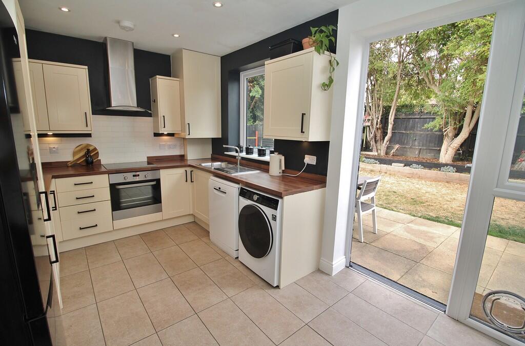 House in Chichester, Southbourne - View 3