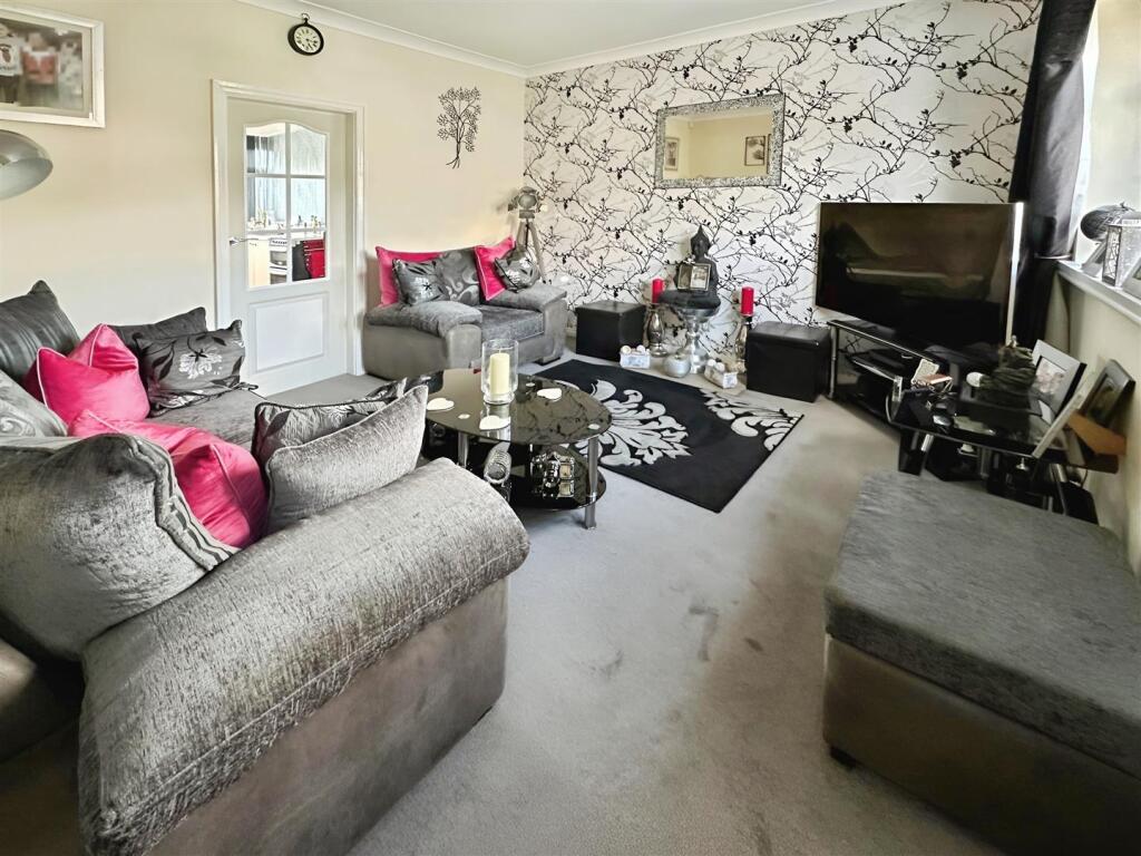 Additional image 7 of Mount Grove, Bradford, BD2 2JL