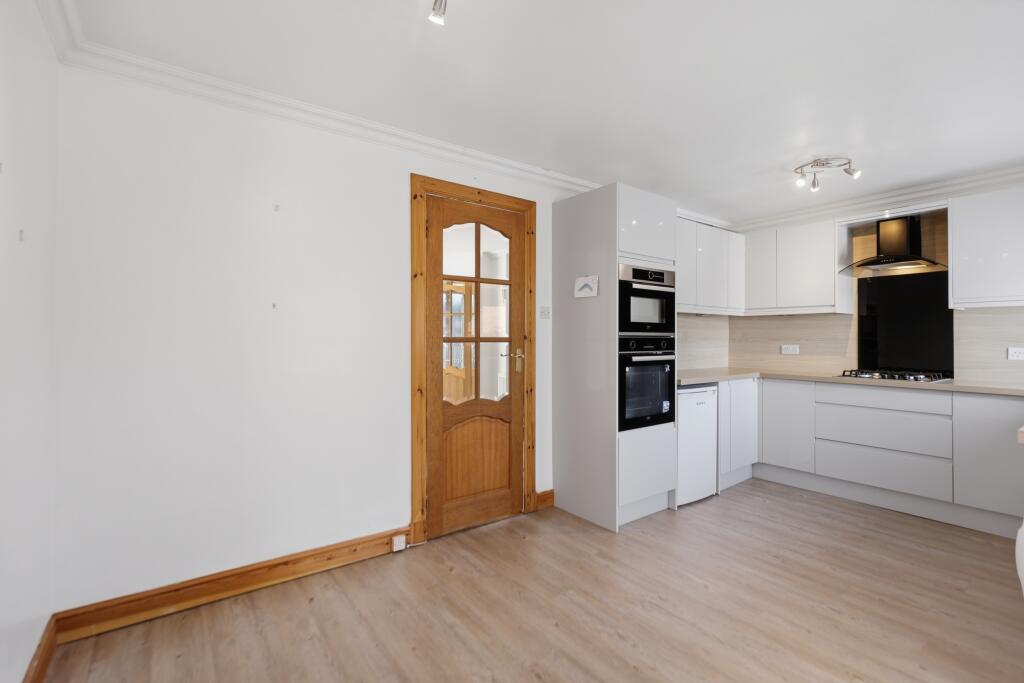 House in Glasgow - More