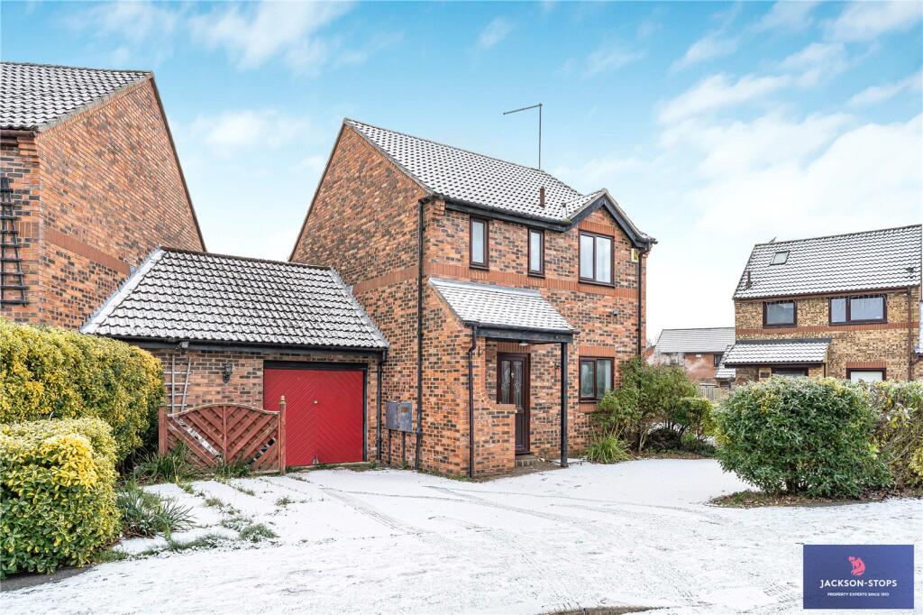 Main image of property: The Fairoaks, Northampton, Northamptonshire, NN3