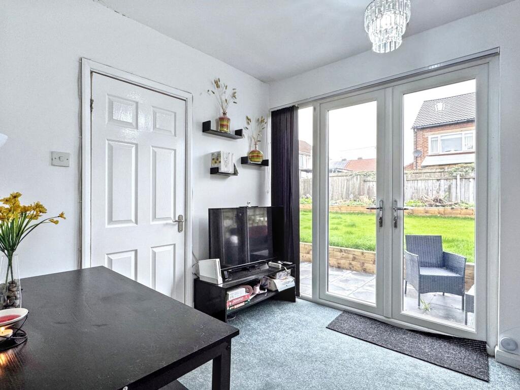 House in South Tyneside, Boldon Colliery - View 5