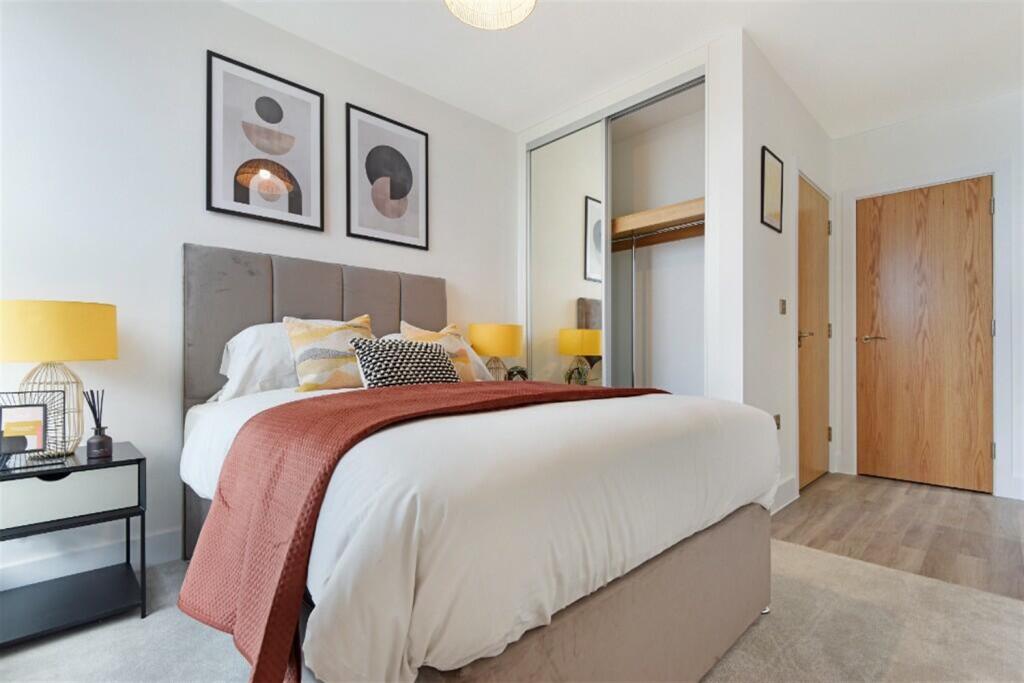 Main image of property: Thames Road, London E16