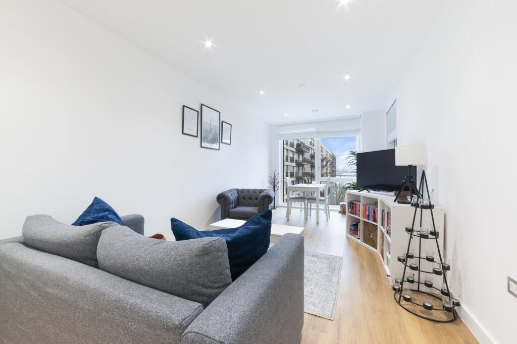 Main image of property: Hamme Building, Royal Albert Wharf, E16