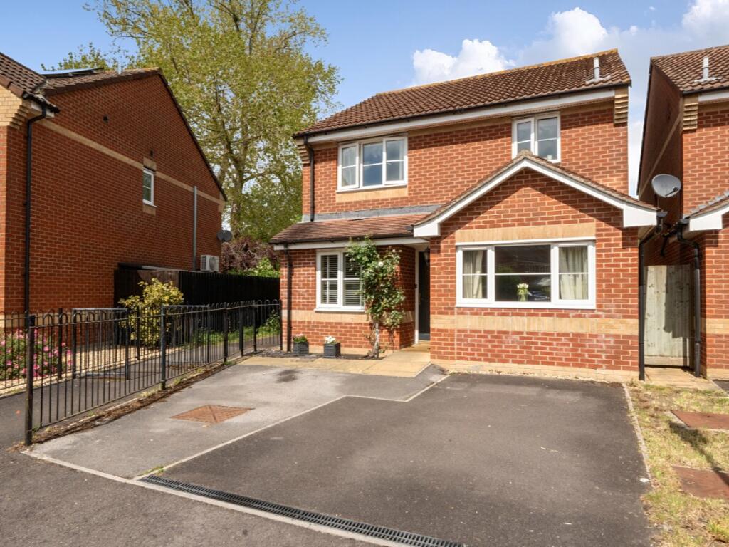 Main image of property: Drum Avenue, Glastonbury, BA6