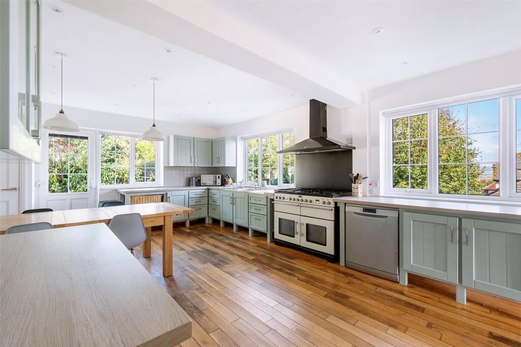 House in East Devon, Seaton - View 3