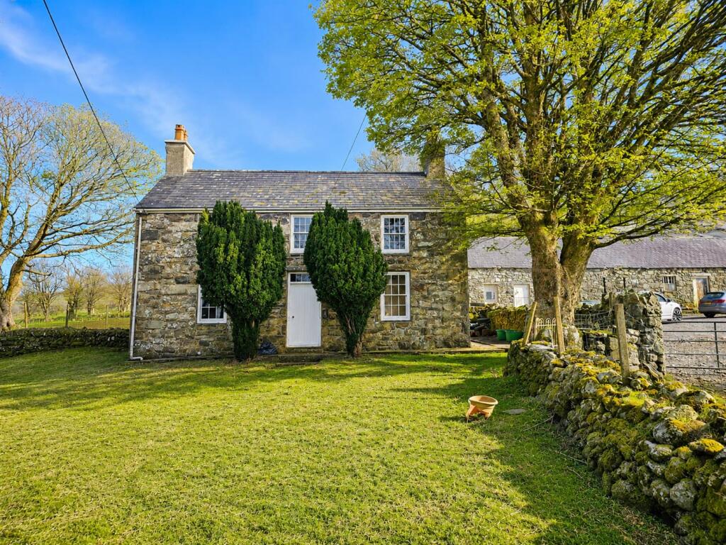 Main image of property: Hafod Y Wern, Clynnog Fawr