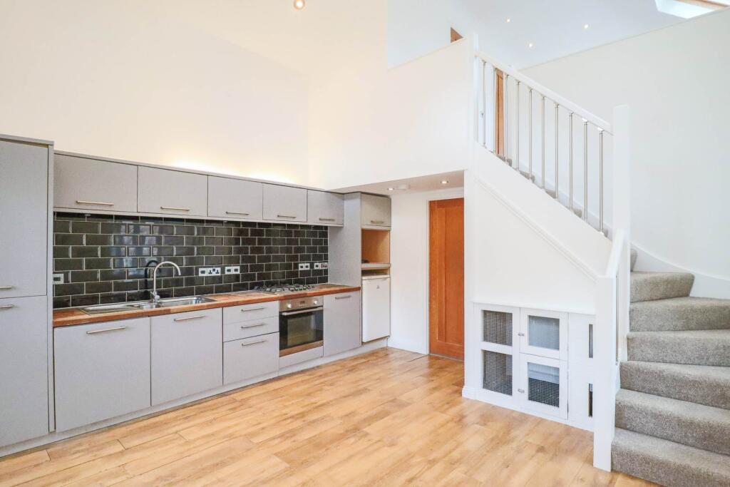 The Courtyard, Quantock Road - One Of A Kind Property! photo 4