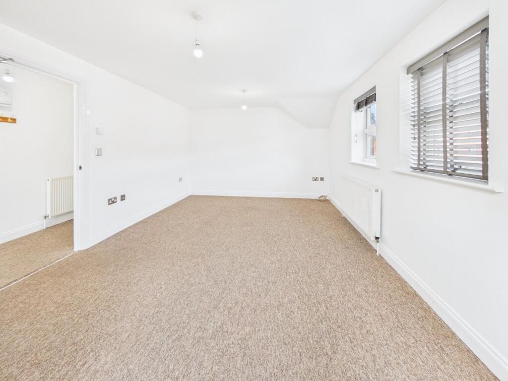 Apartment in Bristol, Whitehall - More