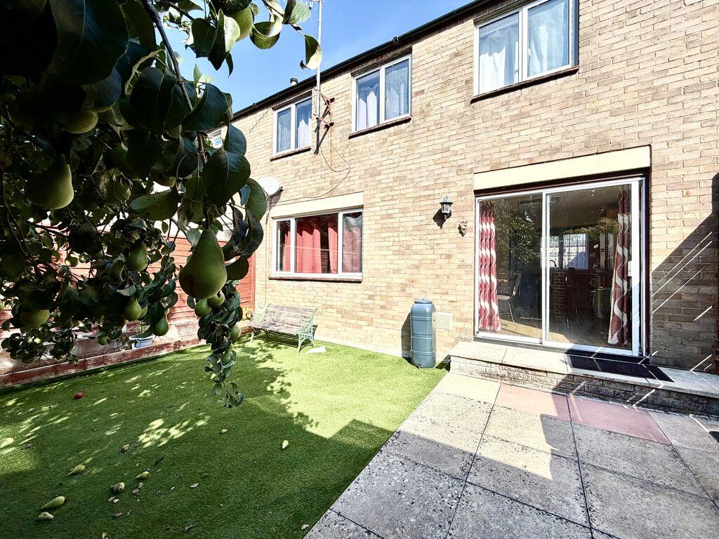 Main image of property: Fitzmaurice Square, Calne
