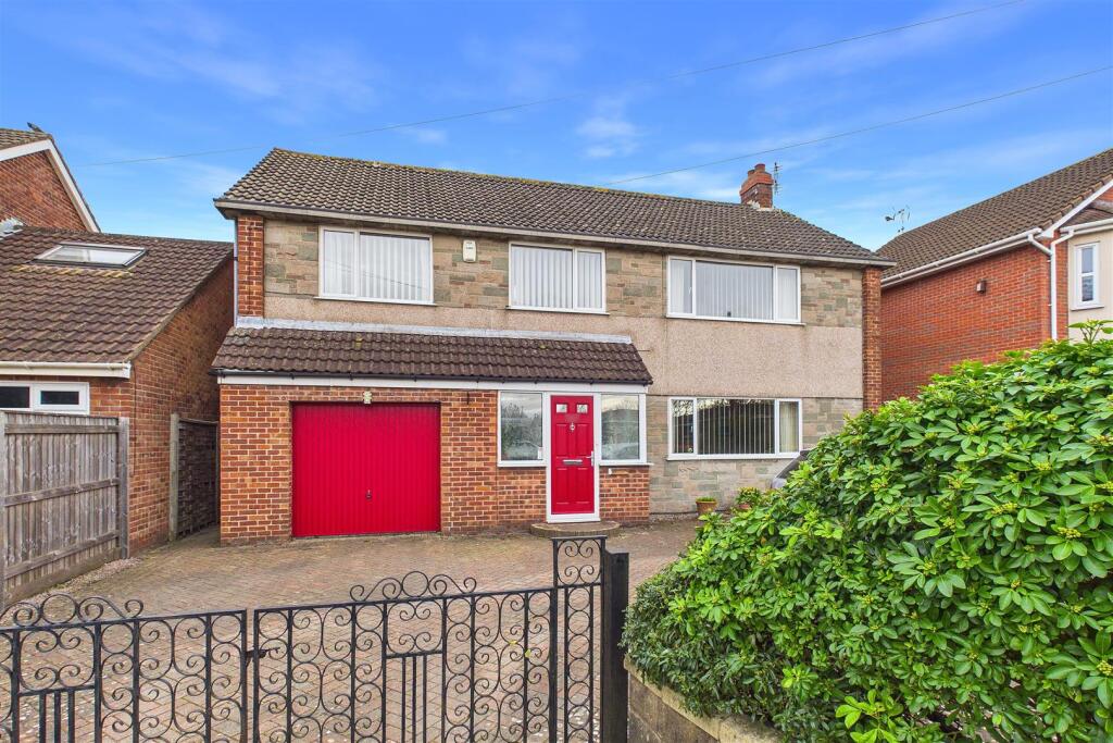 Main image of property: Central Kenn Road location close to amenities