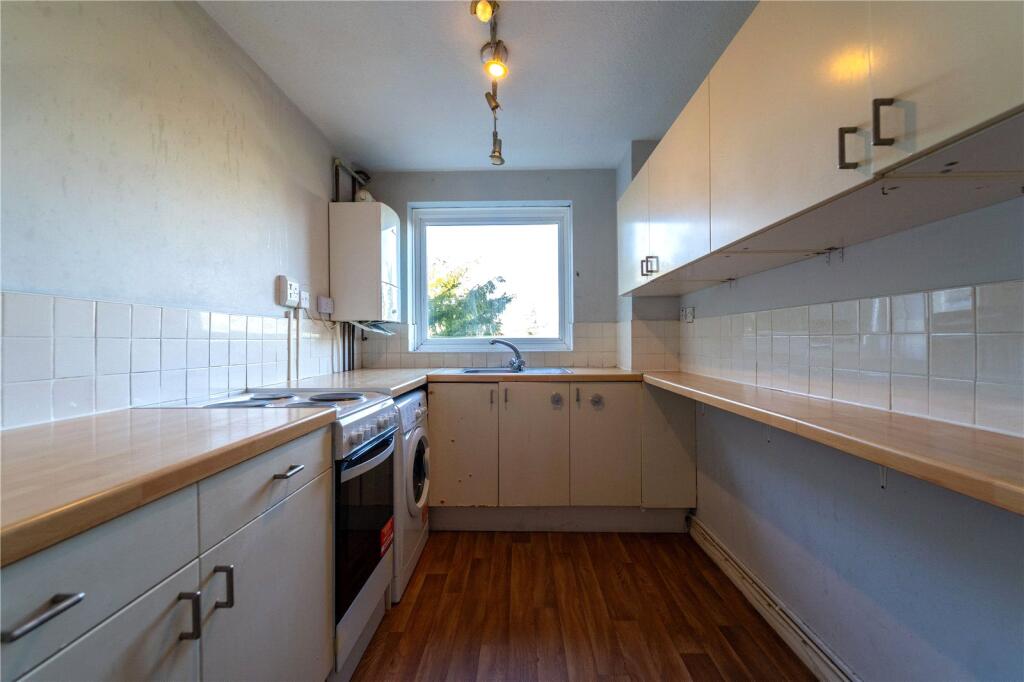 Apartment in Birmingham, Selly Park - View 4