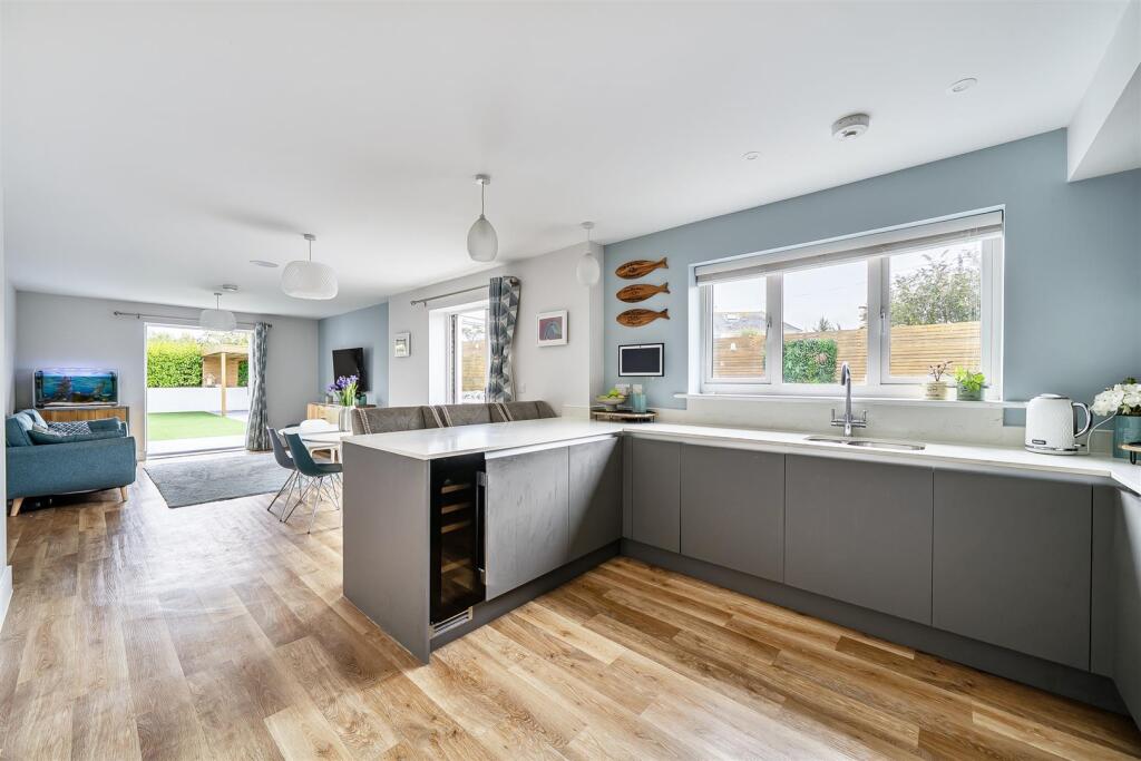 House in Truro - View 5