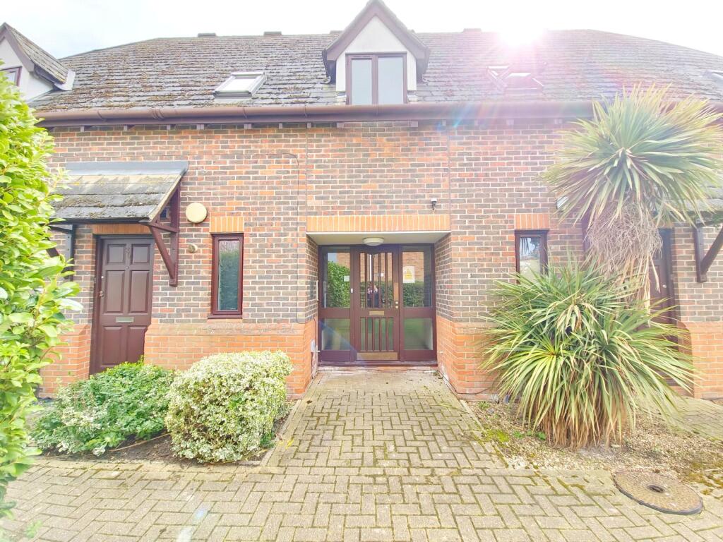 Main image of property: Canvey Walk, Chelmsford, Essex, CM1