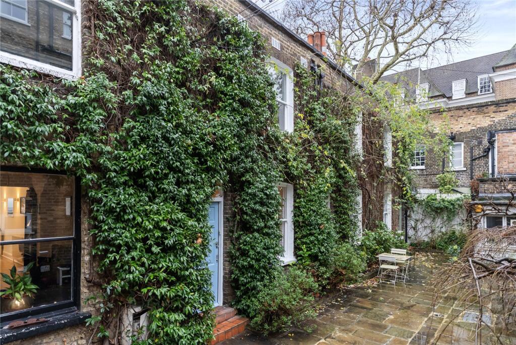 Main image of property: Kensington Church Walk, Kensington, W8