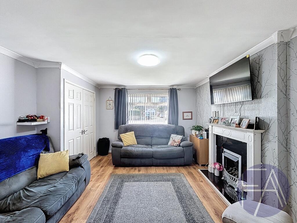 Catterick Fold, Southport, Merseyside, PR8 5PD photo 2