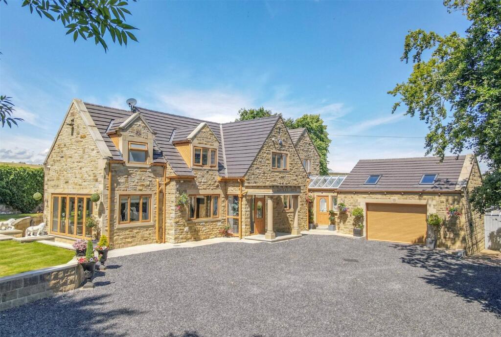 Applegarth, Beech Hill Road, Carleton, BD23 3EN photo 2