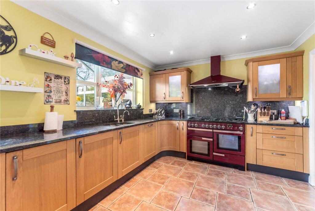Additional image 3 of Findon Close, Redditch, Worcestershire, B97
