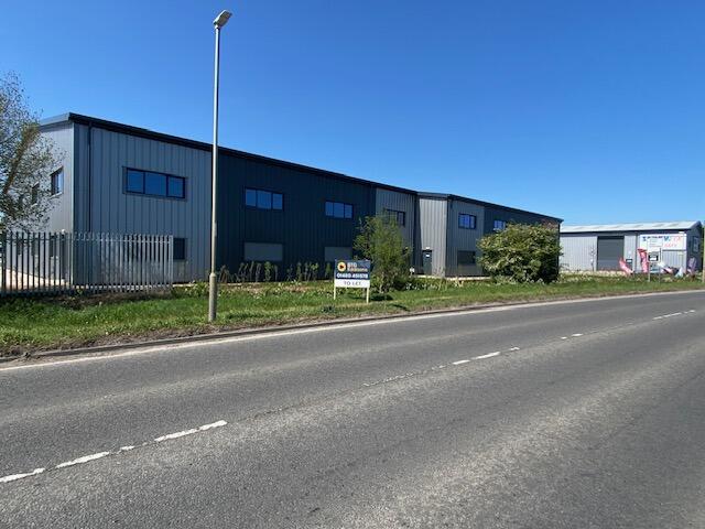 Photo 18