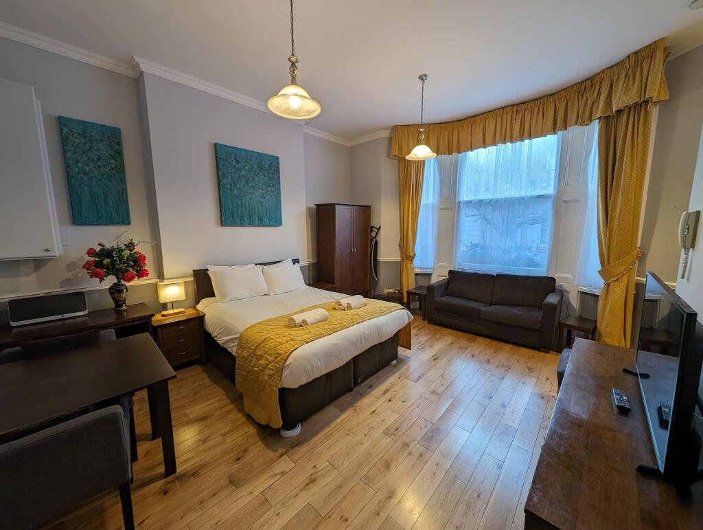 Main image of property: Castletown Road, London, W14