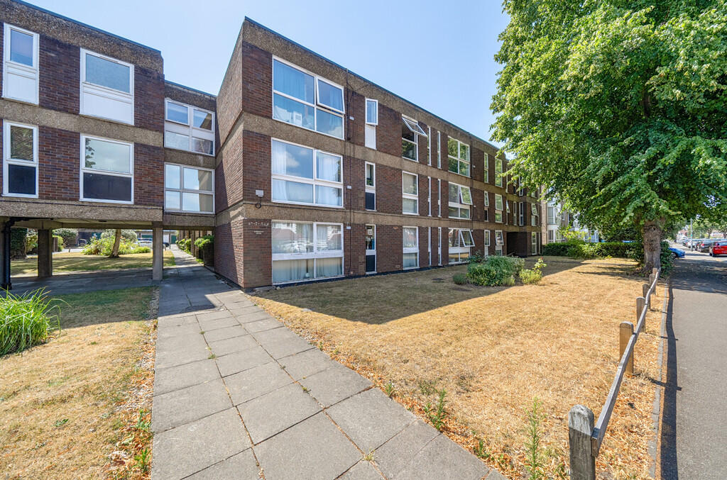 Main image of property: Longlands Road, Sidcup, DA15 7NB