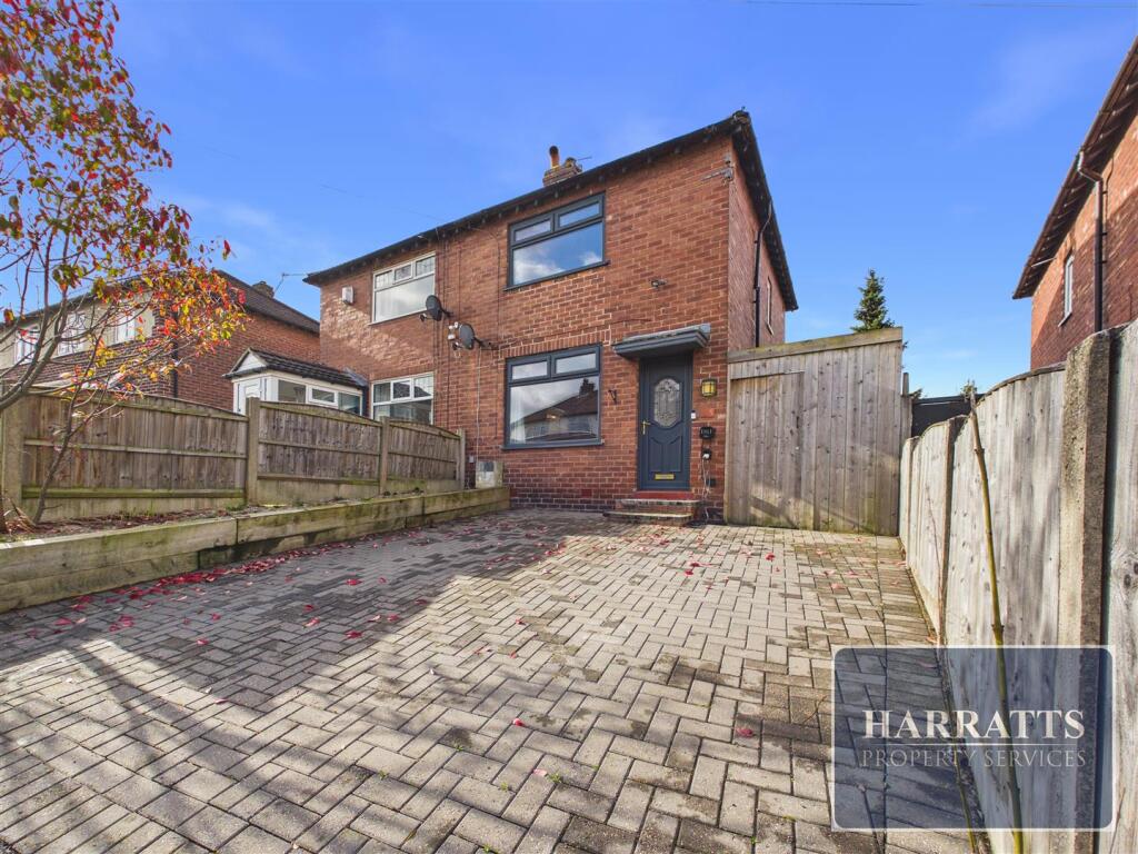 Main image of property: The Quadrant, Stockport