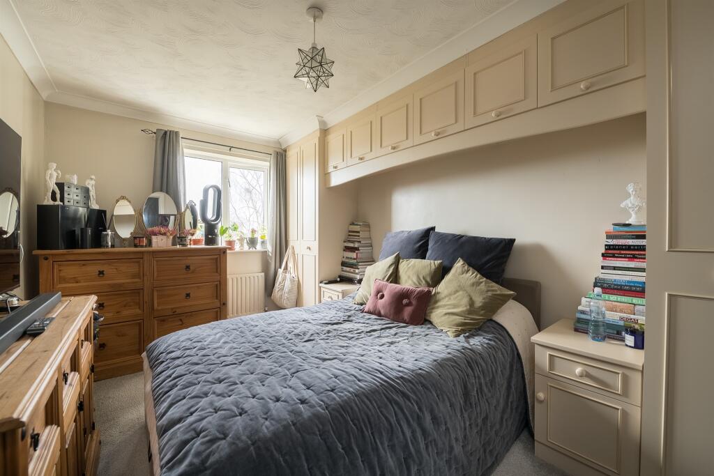 Additional image 7 of Mcwilliam Close, Poole