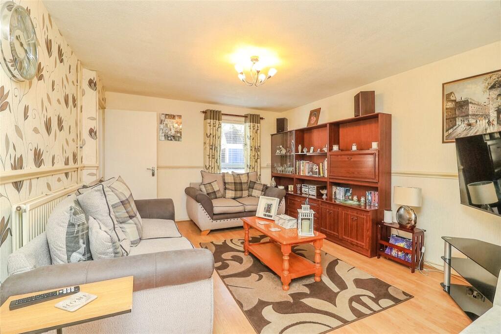 House in Milton Keynes, Shenley Brook End - View 5